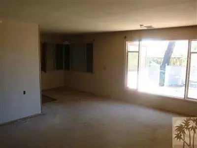 49154 Paradise Ave, Morongo Valley, CA 92256 photo 3