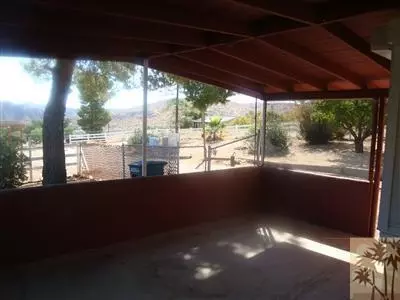 49154 Paradise Ave, Morongo Valley, CA 92256 photo 9
