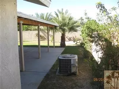 83114 Persimmon Ln, Thermal, CA 92274 photo 5