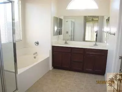 42199 Cascata St, Indio, CA 92203 photo 4