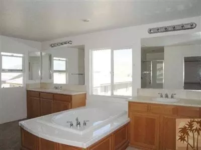 80082 Durwent Dr, Indio, CA 92203 photo 7