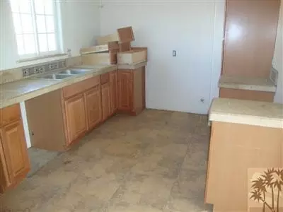 82118 Crest Ave, Indio, CA 92201 photo 3