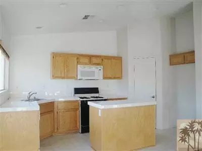 83205 Albion Ave, Indio, CA 92201 photo 3