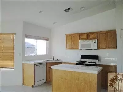 83205 Albion Ave, Indio, CA 92201 photo 5