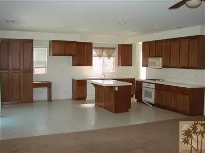 41214 Rumford Ct, Indio, CA 92203 photo 6