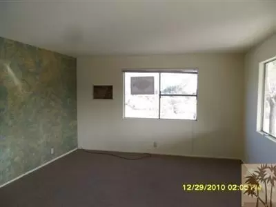 11226 Ryan St, Morongo Valley, CA 92256 photo 6