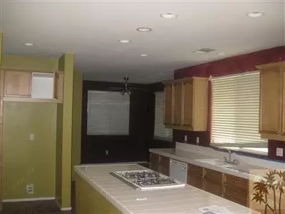 41527 Michelle Pl, Indio, CA 92203 photo 3