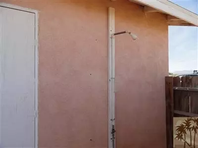 1825 Bourbon St, Landers, CA 92285 photo 15