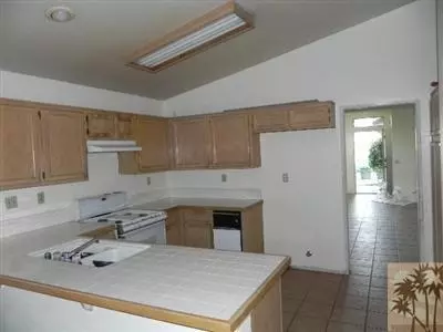 2090 Wilson Ave, Perris, CA 92571 photo 10
