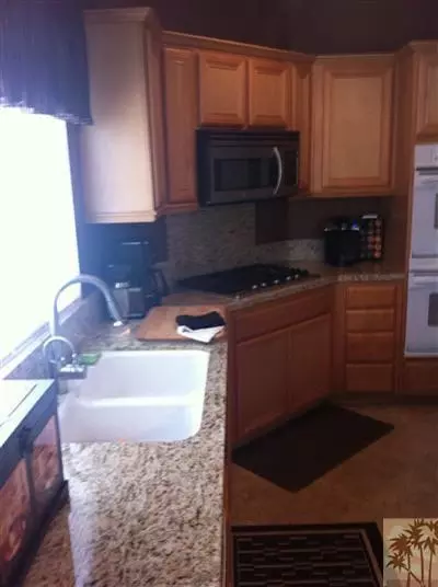 82125 Travolta Ave, Indio, CA 92201 photo 4