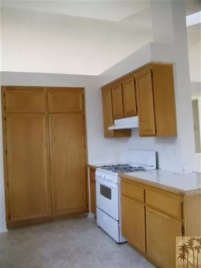 1408 Deborah Pl, Beaumont, CA 92223 photo 5