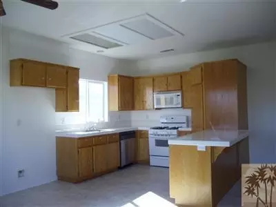1749 Date St, Beaumont, CA 92223 photo 4