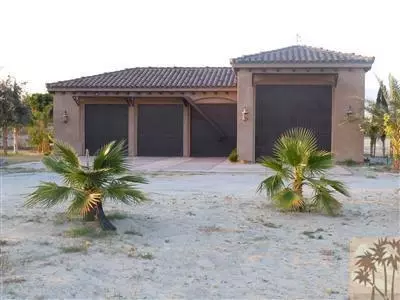 40490 Yucca Ln, Bermuda Dunes, CA 92203 photo 2