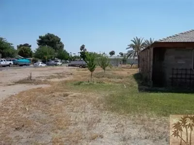 950 E Chanslor Way, Blythe, CA 92225 photo 6