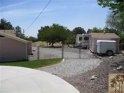 9671 Mountain View Ave, Cherry Valley, CA 92223 photo 7