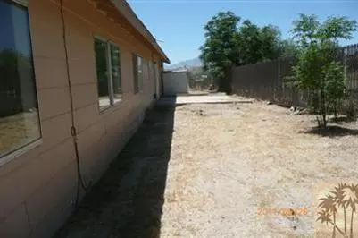 49359 Mojave Dr, Morongo Valley, CA 92256 photo 2