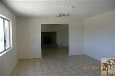 49359 Mojave Dr, Morongo Valley, CA 92256 photo 4