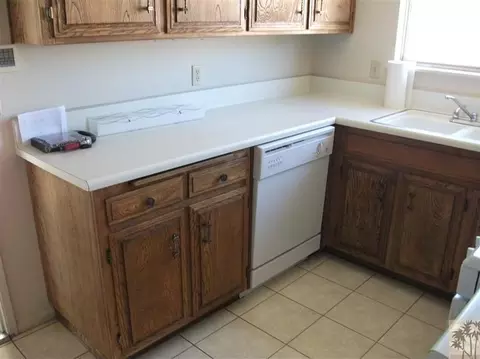 43882 Tracy Cir, Indio, CA 92201 photo 7