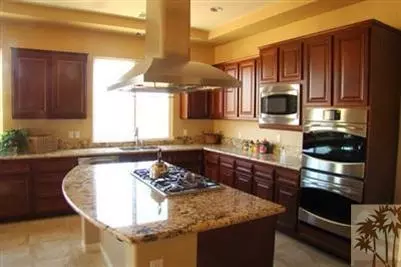 52257 Whispering Way, La Quinta, CA 92253 photo 3