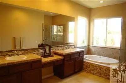 52257 Whispering Way, La Quinta, CA 92253 photo 7