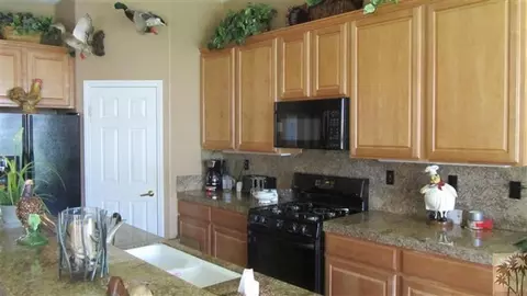 43546 Kingston Ct, Indio, CA 92201 photo 5