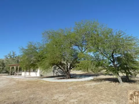 63822 Chollita Ave, Joshua Tree, CA 92252 photo 14