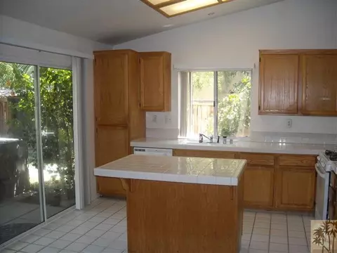 47840 Azalea St, Indio, CA 92201 photo 5