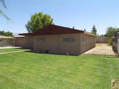43900 Oasis St, Indio, CA 92201 photo 2