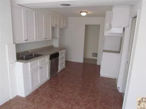 43900 Oasis St, Indio, CA 92201 photo 8