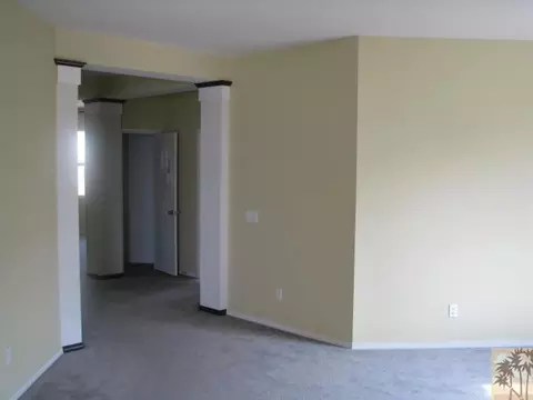 3670 Sorksbill Dr, Hemet, CA 92545 photo 2