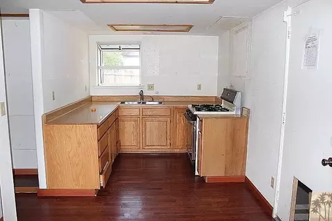 1300 E Mountain View Blvd E, Big Bear City, CA 92314 photo 4