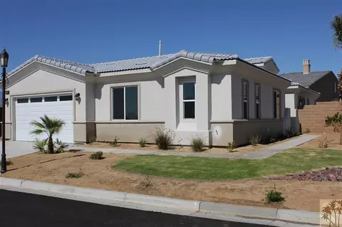 39581 Olite Ct, Indio, CA 92203 photo 2