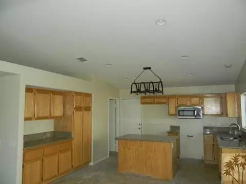 83291 Calypso Cir, Indio, CA 92201 photo 2