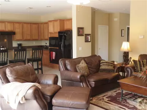 82279 Padova Dr, Indio, CA 92203 photo 2