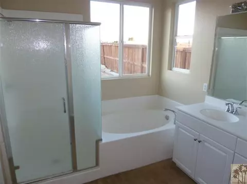 13259 Mammoth St, Hesperia, CA 92344 photo 12