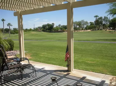 80463 Glen Eagles Ct, Indio, CA 92201 photo 2