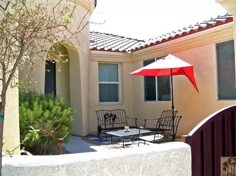 42286 Hideaway St, Indio, CA 92203 photo 2