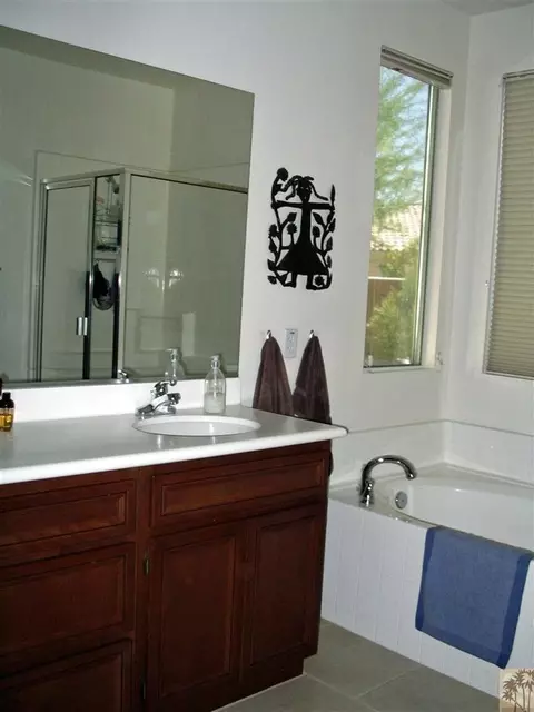 42286 Hideaway St, Indio, CA 92203 photo 8