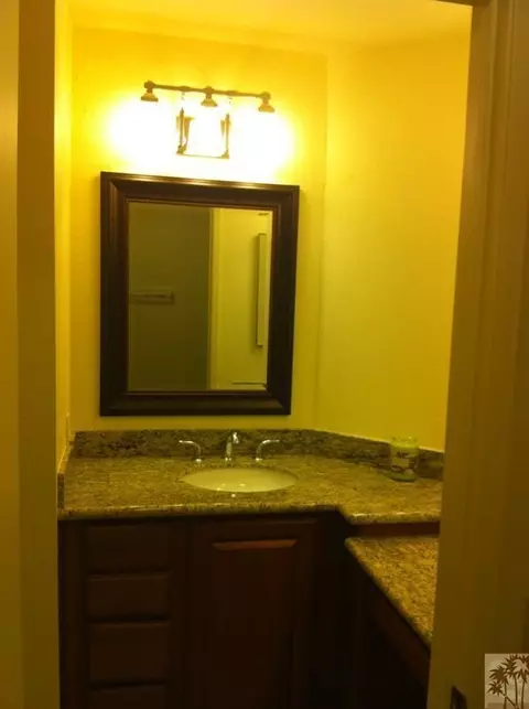 49312 Wayne St, Indio, CA 92201 photo 9