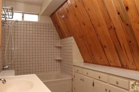 333 Grenfall Ln, Big Bear City, CA 92314 photo 8