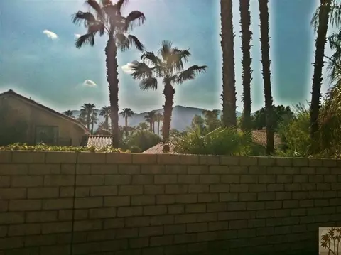 49005 Tango Ct, La Quinta, CA 92253 photo 14