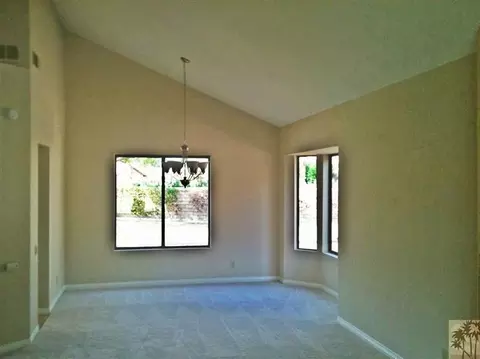 49005 Tango Ct, La Quinta, CA 92253 photo 4