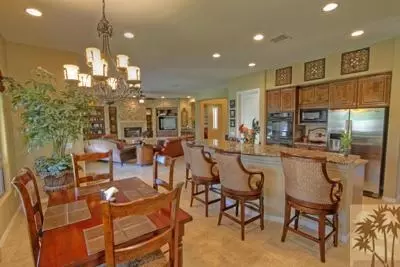 48596 Cascade St, Indio, CA 92201 photo 2