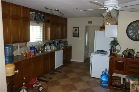 82055 Sierra Ave, Indio, CA 92201 photo 5