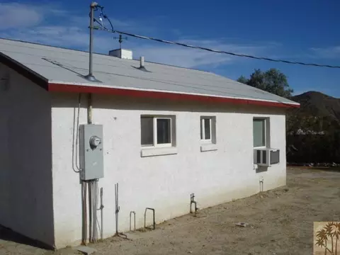 52337 Twentynine Palms Hwy, Morongo Valley, CA 92256 photo 3