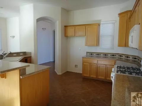82571 Alda Dr, Indio, CA 92201 photo 5
