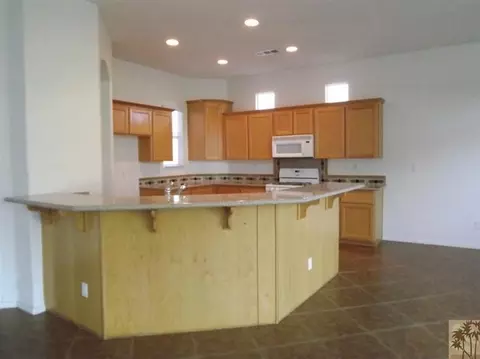 82571 Alda Dr, Indio, CA 92201 photo 3