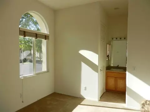 49599 Wayne St, Indio, CA 92201 photo 6