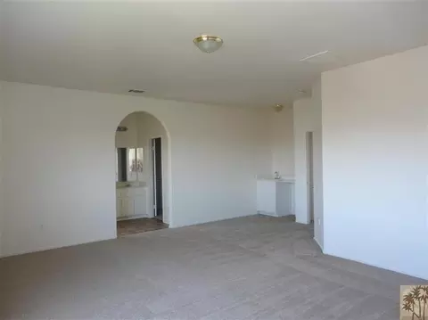 1739 Miranda Ln, Beaumont, CA 92223 photo 5