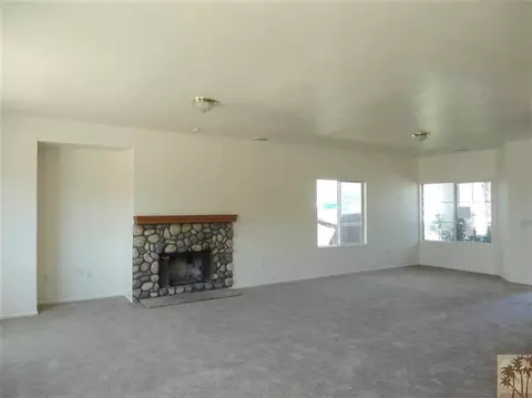 1739 Miranda Ln, Beaumont, CA 92223 photo 3